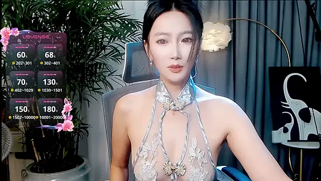 FeiFei-babe online show from October 2025 12:15:01 PM