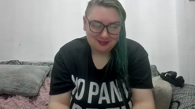 Bustycurves online show from April 2026 01:43:01 AM