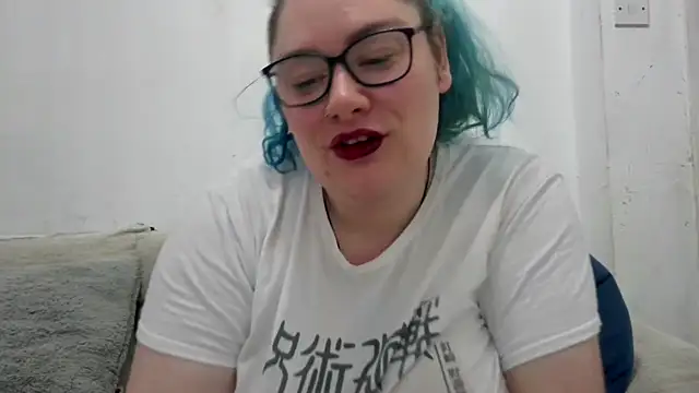 Snapshot of Bustycurves chatting on June 2026 10:30:01 AM Bustycurves online show from June 2026 10:30:01 AM