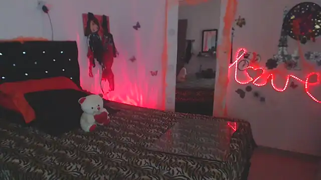 Snapshot of brigitht chatting on October 2025 09:58:02 PM brigitht online show from October 2025 09:58:02 PM