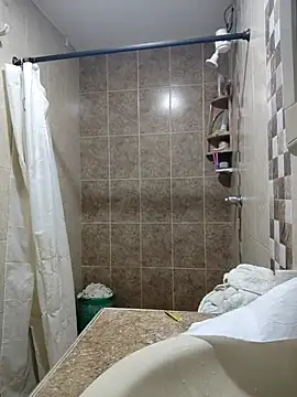 Snapshot of brigitht chatting on November 2025 03:28:02 AM brigitht online show from November 2025 03:28:02 AM