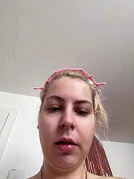 Livewithlucy online show from February 2026 08:36:01 AM