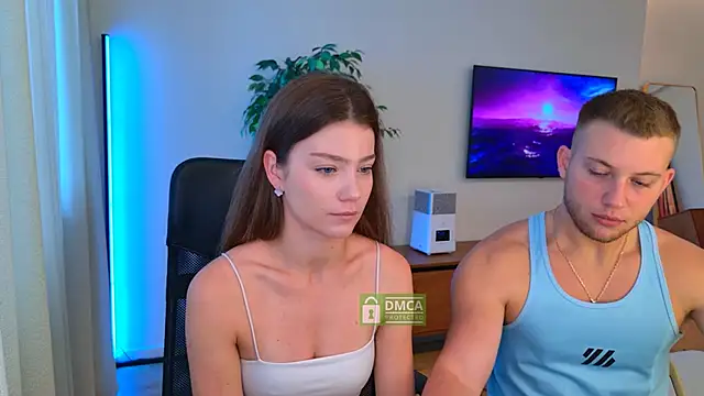 Jony and Jessica online show from June 2026 05:43:01 AM
