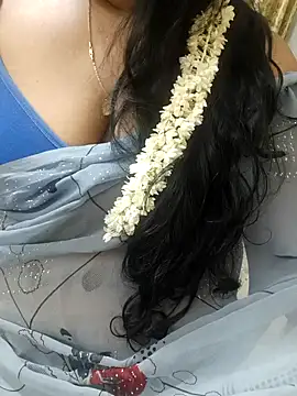 Snapshot of Janavi-janu chatting on October 2025 12:16:02 PM Janavi-janu online show from October 2025 12:16:02 PM