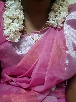 Snapshot of Janavi-janu chatting on October 2025 08:05:02 AM Janavi-janu online show from October 2025 08:05:02 AM