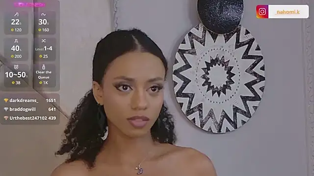 Snapshot of Nahomi_King chatting on January 2025 10:25:02 PM Nahomi King online show from January 2025 10:25:02 PM