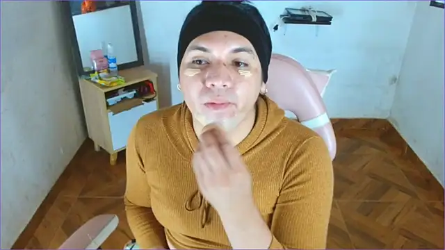 Geisha Seniers online show from September 2025 10:49:02 AM