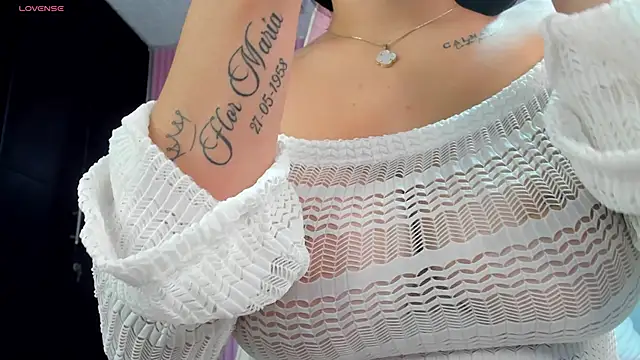 Yuli 16 online show from April 2026 11:04:02 AM