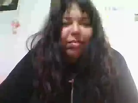 scarletttlove online show from June 2026 02:06:01 AM