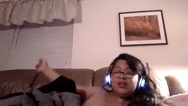 LillyStream30 online show from January 2025 01:17:01 PM