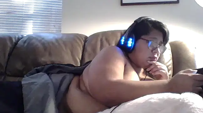 LillyStream30 online show from January 2025 04:51:02 PM