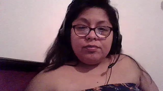 LillyStream30 online show from March 2025 03:33:01 AM