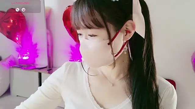 aaanyan online show from February 2025 04:03:01 AM