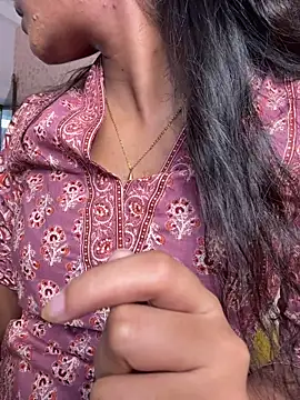 Snapshot of Goddess_sneha chatting on July 2026 05:14:02 AM Goddess sneha online show from July 2026 05:14:02 AM
