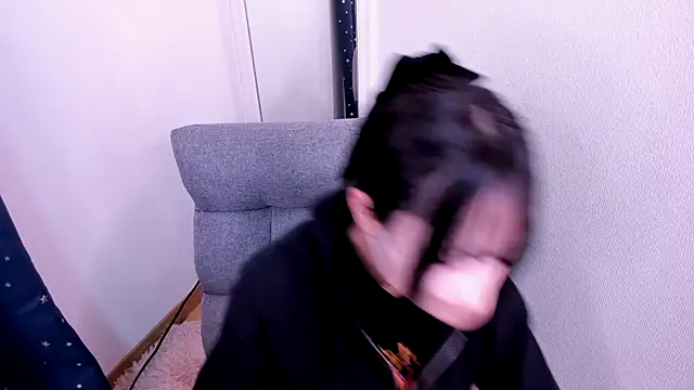 p RUMiMi online show from March 2025 12:31:02 PM