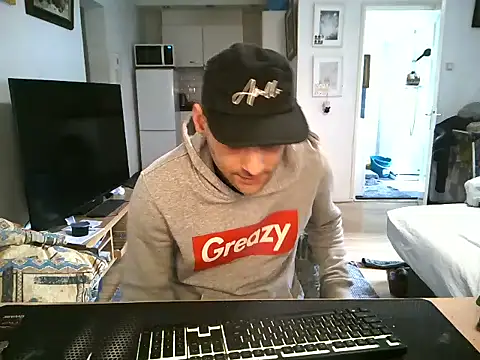 Snapshot of mihaimichael chatting on March 2026 02:55:01 PM mihaimichael online show from March 2026 02:55:01 PM