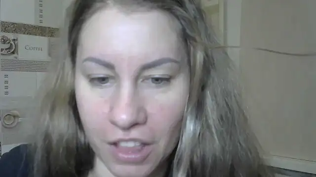 TherestlessKitty online show from December 2024 06:01:01 AM