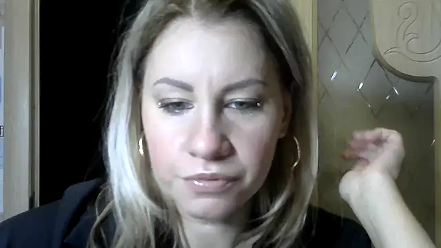 TherestlessKitty online show from December 2024 06:57:02 AM