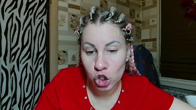 TherestlessKitty online show from April 2026 10:14:02 PM