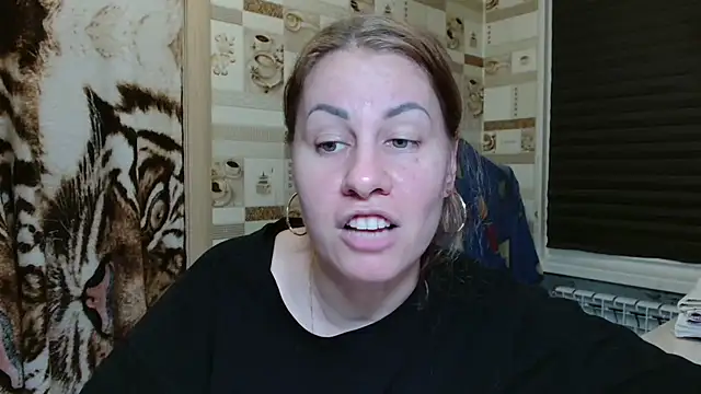 TherestlessKitty online show from August 2026 10:15:02 PM