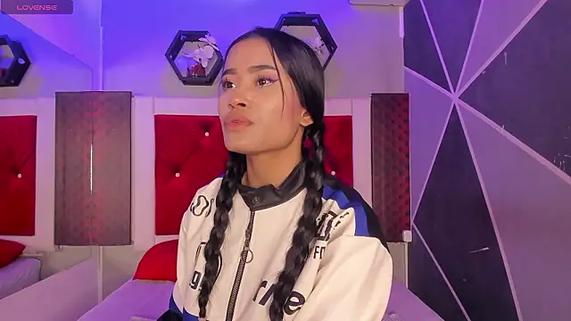 Karoll014 online show from March 2026 11:37:01 AM