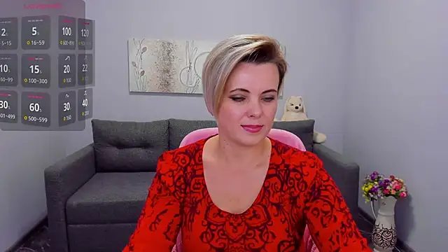 Julia Wilsone online show from November 2025 12:49:02 PM