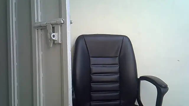 jeyberrie online show from June 2026 08:54:01 PM