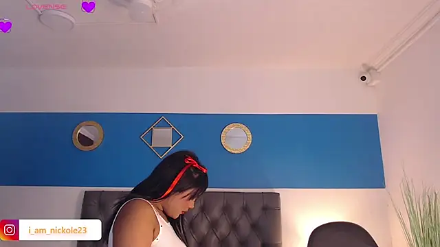 Snapshot of nicky_peyton chatting on March 2025 03:54:01 AM nicky peyton online show from March 2025 03:54:01 AM