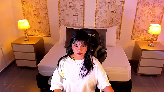 Snapshot of nicky_peyton chatting on September 2025 02:36:02 AM nicky peyton online show from September 2025 02:36:02 AM