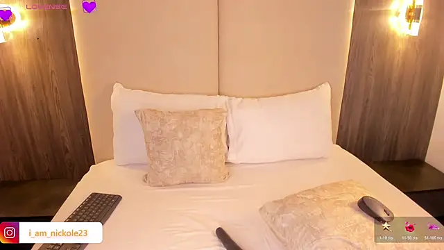 Snapshot of nicky_peyton chatting on December 2025 03:14:02 AM nicky peyton online show from December 2025 03:14:02 AM