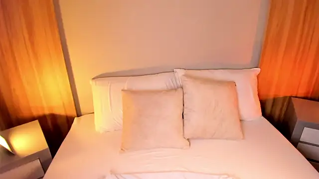 Snapshot of nicky_peyton chatting on January 2026 03:23:01 AM nicky peyton online show from January 2026 03:23:01 AM