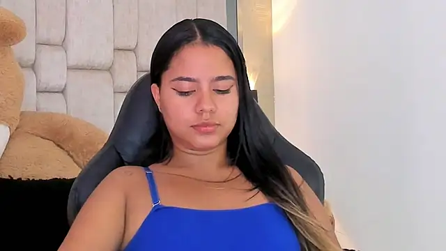 Snapshot of Marilyn-Cooper chatting on January 2025 10:01:01 AM Marilyn-Cooper online show from January 2025 10:01:01 AM