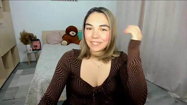 Alexa Dolly12 online show from February 2026 07:40:01 AM