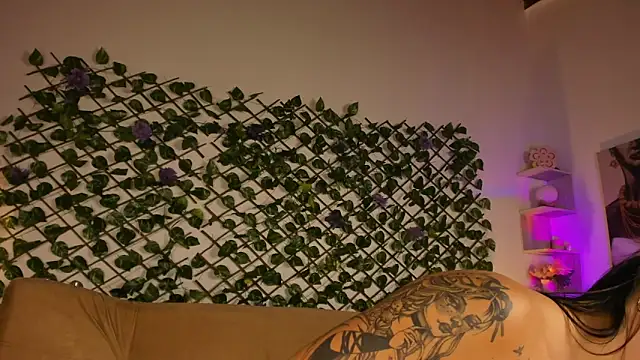 melody cute10 online show from February 2025 04:41:02 PM