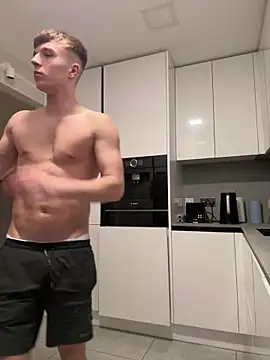 heyaeric online show from December 2024 09:50:02 PM