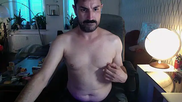 tomz0819 online show from July 2026 04:39:01 PM