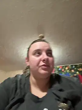 lairarose online show from November 2025 08:31:01 AM