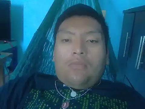 Snapshot of daniel4444Cu chatting on April 2026 06:06:01 PM daniel4444Cu online show from April 2026 06:06:01 PM