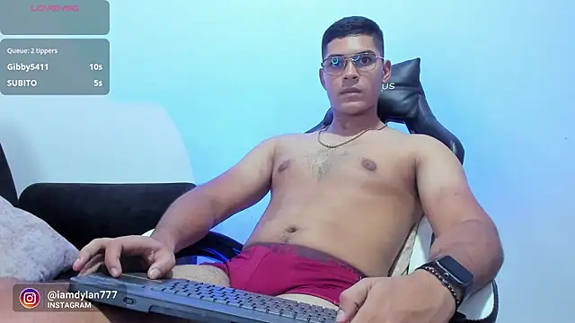 Iamdylan777 online show from February 2025 09:51:02 AM