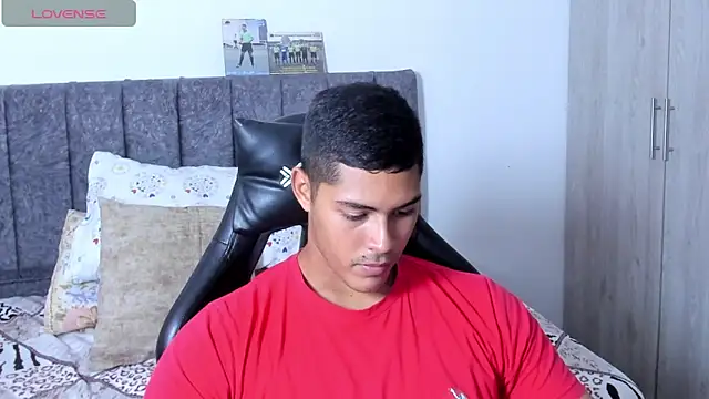 Iamdylan777 online show from November 2025 02:17:01 PM