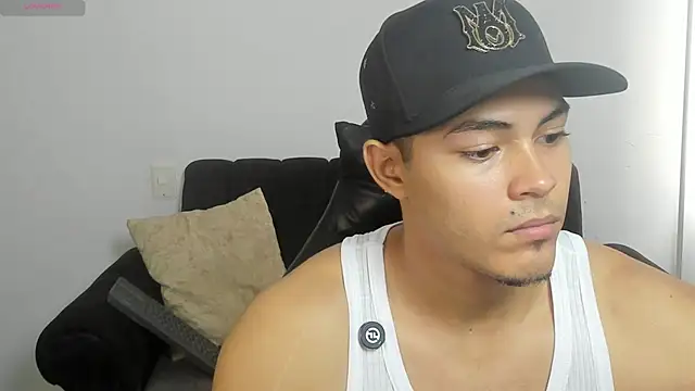 Iamdylan777 online show from April 2026 04:52:01 PM