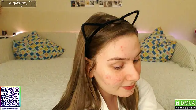 MurrrWorren online show from February 2025 09:17:02 PM