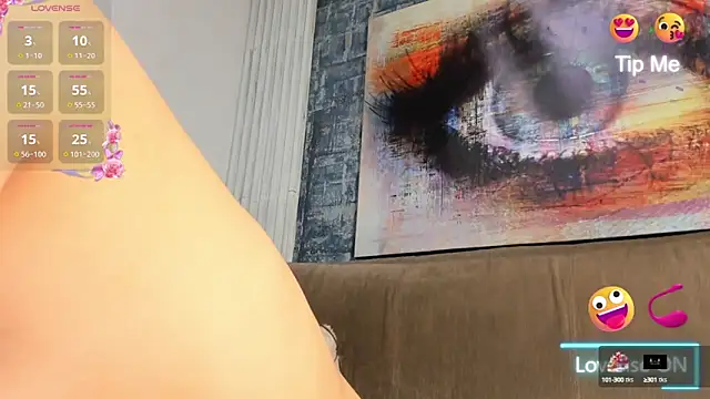 Paola  23 online show from March 2025 03:47:02 PM