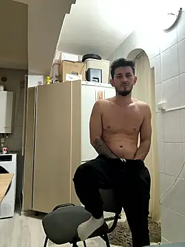 Snapshot of brokenangel2024 chatting on January 2026 06:33:01 PM brokenangel2024 online show from January 2026 06:33:01 PM