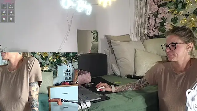 Tatjana Sue online show from December 2024 10:23:01 PM