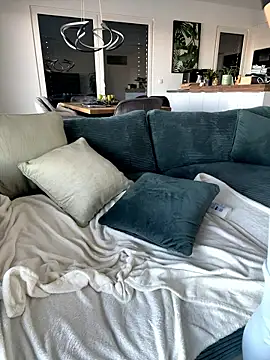 Snapshot of Wildberry_ chatting on January 2026 08:18:01 AM Wildberry online show from January 2026 08:18:01 AM