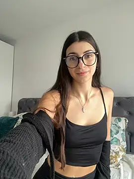 Snapshot of Wildberry_ chatting on March 2026 03:27:01 PM Wildberry online show from March 2026 03:27:01 PM