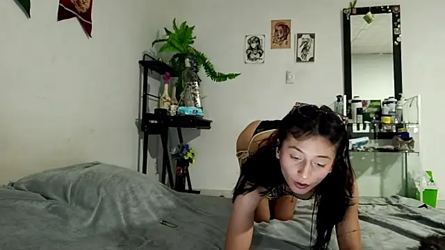 Snapshot of BrisaJones chatting on July 2026 11:11:02 PM BrisaJones online show from July 2026 11:11:02 PM