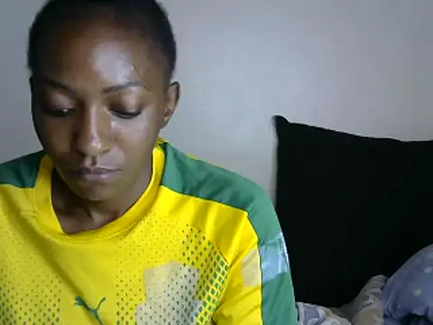 Snapshot of pretty_africanah chatting on January 2025 07:03:01 AM pretty africanah online show from January 2025 07:03:01 AM
