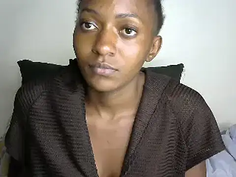 Snapshot of pretty_africanah chatting on January 2025 06:20:02 PM pretty africanah online show from January 2025 06:20:02 PM